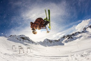 2024北京国际马拉松赛圆满落幕，埃塞俄比亚选手破赛会纪录夺冠