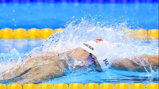 阿联伤退牵动人心 广东王朝前路蒙尘 万千球迷齐呼等你归来