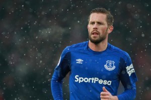 阿尔卡拉斯强势晋级马德里公开赛八强 展现新生代王者风范