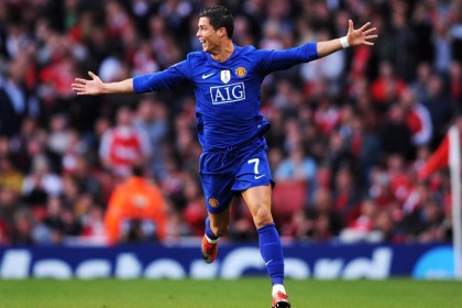 默森点出红魔复苏迹象，曼联正悄然积累关键势头