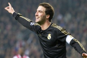 国乒包揽世界杯双冠 马龙陈梦展现王者风范